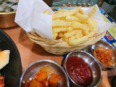 -肥肥虾庄·金牌油焖大虾(杨园滨江时代walk店)