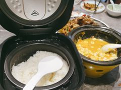 -有红鸡毛店·川菜(建设路店)