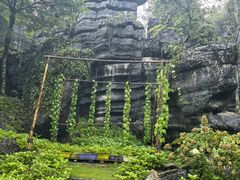 -梭布垭石林景区