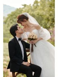 -雪中彩影婚纱摄影·微光艺术中心