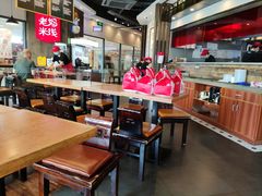 大堂-老妈米线(港龙店)