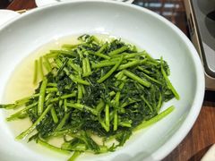 -梅花香里大酒店(郁金香路店)
