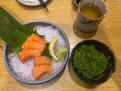 三文鱼刺身-魟阳日式料理(香积寺路店)