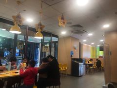 大堂-麦当劳(城东万达广场店)