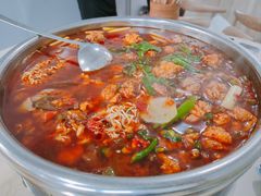 -牟记江湖重庆地标特色菜鱼蛋海鲜羊蝎子(巴南区黑金冠十多年好店)