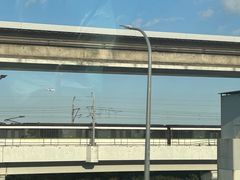 -龙阳路磁悬浮列车总站-停车场