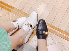 -STUART WEITZMAN(静安嘉里中心店)
