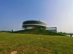 -郑东新区龙湖公共艺术中心
