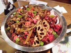 石锅牛蛙-新白鹿餐厅(百联中环店)