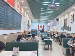 -汤小云火锅米线(钻汇广场店)