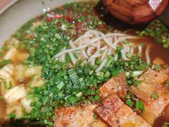 菠萝烧肉米线-山茶云南菜(永安里店)