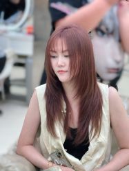 -十六番发型师事务所