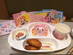 -海底捞火锅(新松江路生日主题店)