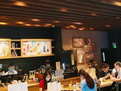 -星巴克(广州南站A18检票口楼上)