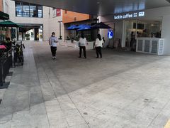 -浦江城市生活广场(江月路店)