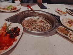 -佰烧海鲜烤肉火锅自助(世茂国际广场店)