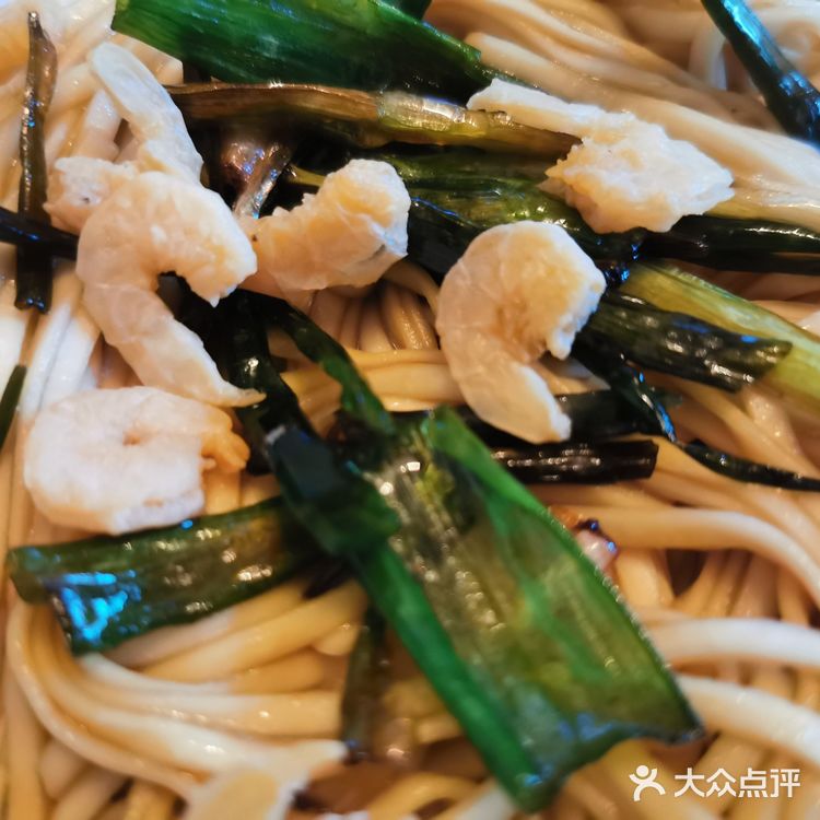 葱油拌面，吃上一口，就让你念念不忘