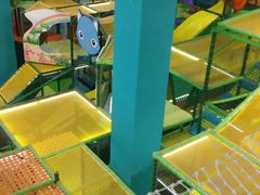 -蒙特利亲子乐园