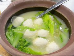 -明本湛江鸡•海鲜小厨(陈家祠店)