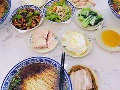 焖肉面筋面-伟记奥面馆(养育巷店)