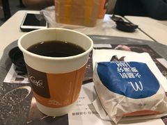 -麦当劳(轻轨曹杨路店)