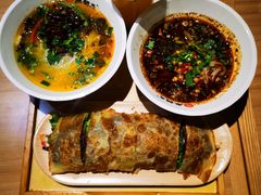-卷翻天·卷饼(越野路店)