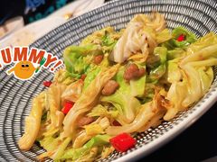 干锅手撕牛心菜-运·中餐厅(成都华尔道夫酒店)