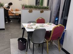 -李哥海鲜烧烤家常菜(孔雀城店)