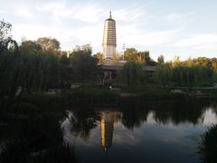 -舍利塔滩地公园-无垢净光舍利塔