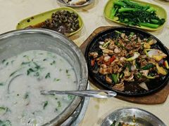 -标记美食新鲜猪杂(兴南大道店)