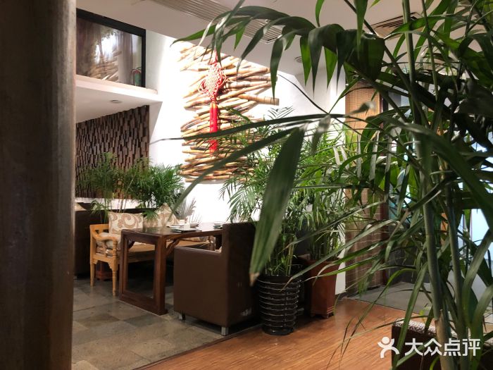 山外山·林语花园餐厅图片