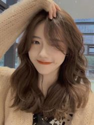 -AYO SALON