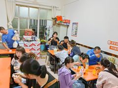 -哈海英麻辣烫(中华西路步行街店)