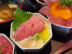 藍鰭金槍魚三種丼-丼丼屋x鸟开(创纪之城五期店)