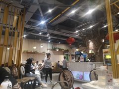 大堂-虾吃虾涮.虾火锅.肉蟹煲(步步高梅溪新天地店)
