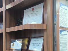 -咿呀口腔(光谷分院)