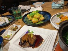 -荟廷·晶萃(陆家嘴尚悦湾店)