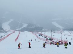 -鳌山滑雪度假区