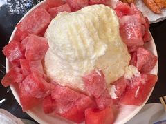 西瓜牛奶绵绵冰-水牛奶皇后糖水铺(深圳总店)