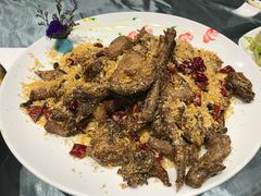 -广州中心皇冠假日酒店·百粤楼