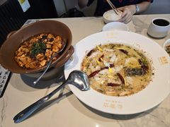 -渔语鱼酸菜鱼新川菜(来福士店)