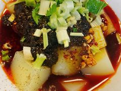 -中和裴氏蹄花(府河路店)