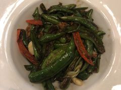 -河畔春天时尚餐厅