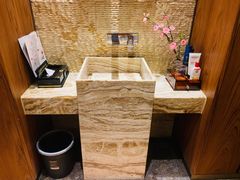 -爱乐国际温泉水疗会