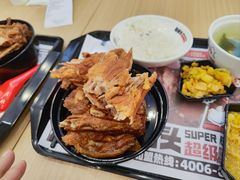 -犟骨头排骨饭•大骨面(弘阳广场店)