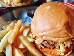 -COMMUNE幻师(上邦百汇城店)