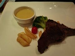 -绿茵阁牛扒餐厅(客村店)