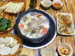 -阿婆情腊排骨火锅(金虹路店)