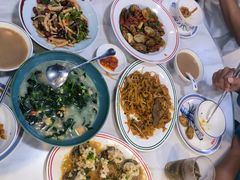 -明本湛江鸡•海鲜小厨(陈家祠店)