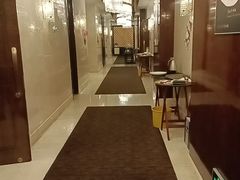 -金美华轩(东方路齐鲁店)
